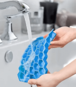 Pack of 3 Silicone Honeycomb Shape Ice Cube Tray with LID